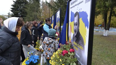 У Ланнівській громаді відкрили Алею пам’яті