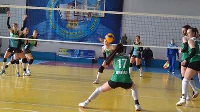 Житомирська команда волейболісток "Полісся-2" перемогла у трьох іграх І туру "Фіналу чотирьох" Житомирська команда волейболісток "Полісся-2" перемогла у трьох іграх І туру "Фіналу чотирьох"
