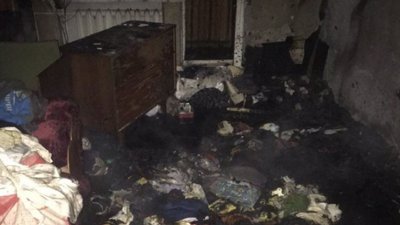 У Запоріжжі вогнеборці врятували з пожежі 83-річну жінку