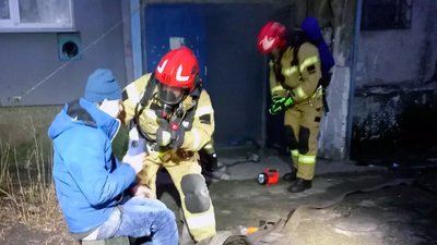 На Дніпропетровщині під час пожежі врятували чоловіка
