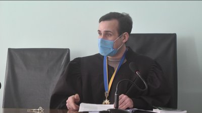 Позов до суду та 200 тисяч гривень компенсації через пост в соцмережі Позов до суду та 200 тисяч гривень компенсації через пост в соцмережі