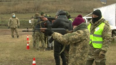 На Кіровоградщині юнаки та дівчата змагались у стрільбі