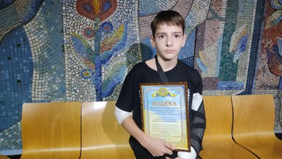 Школярі-"детективи": житомирські підлітки розповіли, як вистежили та здали поліції викрадача мобільних телефонів Школярі-"детективи": житомирські підлітки розповіли, як вистежили та здали поліції викрадача мобільних телефонів
