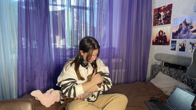 "Перші два місяці був шок": історія 15-річної мешканки Сумщини, яка має розсіяний склероз "Перші два місяці був шок": історія 15-річної мешканки Сумщини, яка має розсіяний склероз