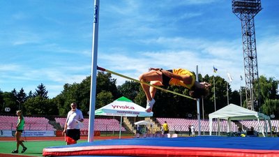 Чемпіонат України з легкої атлетики серед дорослих стартував у Луцьку Чемпіонат України з легкої атлетики серед дорослих стартував у Луцьку
