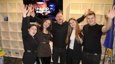 Сергій Жадан в залі Охтирського міського центру культури і дозвілля