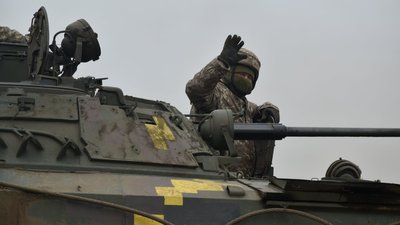 Бійці одеської бригади під час навчань випробували протитанкові "Джавеліни" Бійці одеської бригади під час навчань випробували протитанкові "Джавеліни"