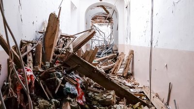 На відбудову розбомбленого ліцею у Новгороді-Сіверському потрібно орієнтовно пів мільярда гривень
