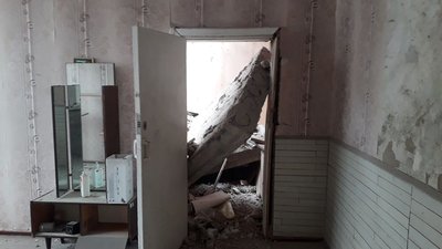 "Вони летіли прямо над нами". Російські війська зруйнували школу на Сумщині