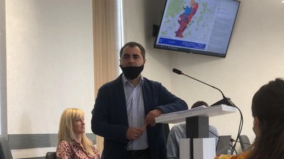 Зі сварками та образами. В Івано-Франківську стартувала виборча кампанія Зі сварками та образами. В Івано-Франківську стартувала виборча кампанія