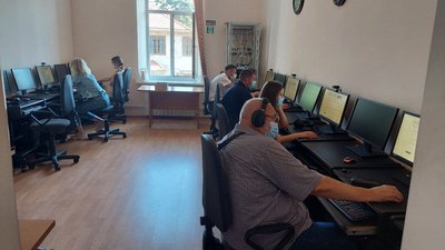 У Миколаєві держслужбовці склали іспит на рівень володіння державною мовою