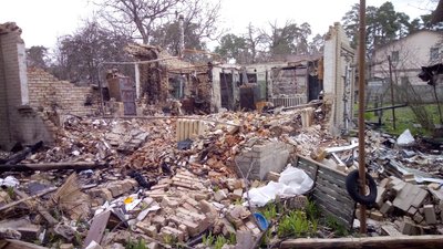 Зруйнований будинок Миколи Плахотнюка Зруйнований будинок Миколи Плахотнюка