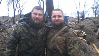 "Нас не подолали тоді — не переможуть і тепер": історія вінничанина, який був розвідником у Дебальцевому "Нас не подолали тоді — не переможуть і тепер": історія вінничанина, який був розвідником у Дебальцевому