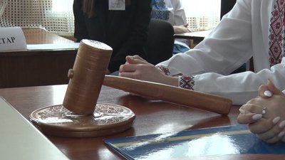 Урок правової свідомості: тернопільські учні розглядали історію утисків української мови Урок правової свідомості: тернопільські учні розглядали історію утисків української мови