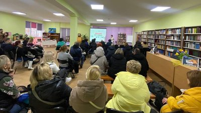 Майже 200 переселенців взяли участь у зимовому арт-пікніку у Житомирі Майже 200 переселенців взяли участь у зимовому арт-пікніку у Житомирі