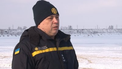 діти провалилися під кригу діти провалилися під кригу