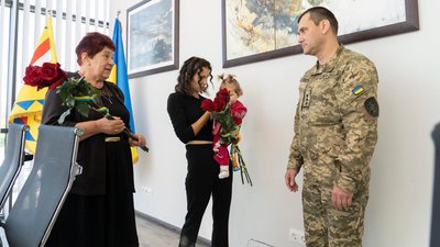 Прикордонника Сергія Швардака посмертно нагородили медаллю «Захиснику Вітчизни» Прикордонника Сергія Швардака посмертно нагородили медаллю «Захиснику Вітчизни»