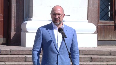 Будівництво у Херсоні мостопереходу Таврійський-ХБК під контролем у президента - Денис Шмигаль