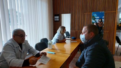 Імунізують трьома вакцинами: на Черкащині Імунізують трьома вакцинами: на Черкащині