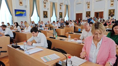 Шоста чергова сесія Миколаївської міськради. Що обговорюють депутати