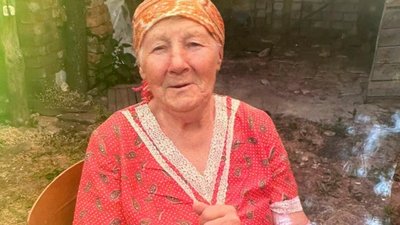 83-річна жителька Богодухова Ніна Боболович