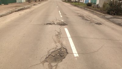 У Житомирі почали готуватися до проведення ямкових ремонтів на дорогах