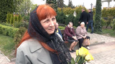 У Луцьку попрощалися з загиблими на війні бійцями Віталієм Шевчуком і Тарасом Михном У Луцьку попрощалися з загиблими на війні бійцями Віталієм Шевчуком і Тарасом Михном