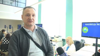 Понад 1600 переселенців у Житомирі отримали допомогу від Всесвітньої продовольчої програми ООН Понад 1600 переселенців у Житомирі отримали допомогу від Всесвітньої продовольчої програми ООН