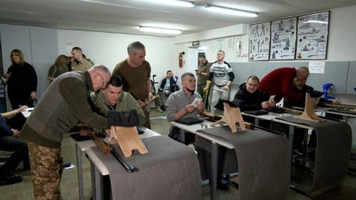 Відкритий чемпіонат серед ветеранів та ветеранок зі стрільби