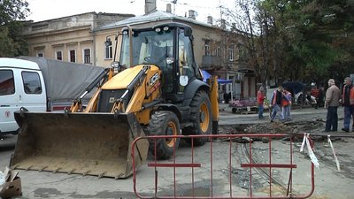 На п'ятьох вулицях Одеси немає води через аварію на водогоні в центрі міста На п'ятьох вулицях Одеси немає води через аварію на водогоні в центрі міста