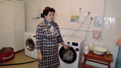 У громаді на Волині запрацювала соціальна пральня для переселенців У громаді на Волині запрацювала соціальна пральня для переселенців