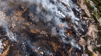 пожежа, сміття, малашівці, горить сміття, сміттєзвалище, екологія