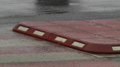 На вулицях Житомира встановили ще чотири острівці безпеки На вулицях Житомира встановили ще чотири острівці безпеки