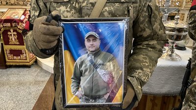 Юрій Топчій з Полтави загинув на війні з РФ Юрій Топчій з Полтави загинув на війні з РФ