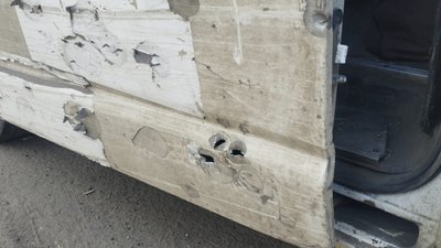 Автомобіль поліції, пошкоджений російським дроном у Кіндрашівській громаді