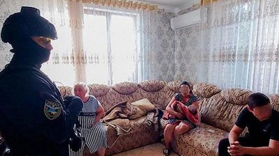За 950 тисяч гривень шахраї "зняли порчу" з пенсіонерки на Миколаївщині