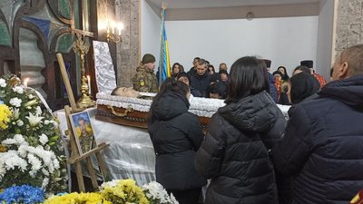 Похорон бійця в Тернополі Похорон бійця в Тернополі