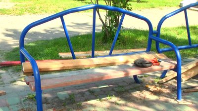 У Вінницькій громаді обстежують стан дитячих та спортивних майданчиків У Вінницькій громаді обстежують стан дитячих та спортивних майданчиків