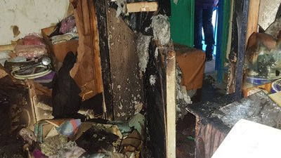 У Харкові горіла квартира у багатоповерхівці: з будинку евакуювали 11 людей У Харкові горіла квартира у багатоповерхівці: з будинку евакуювали 11 людей