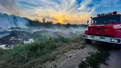 Горіло у всіх районах: на Черкащині за добу сталися 10 пожеж сухостою та сміття Горіло у всіх районах: на Черкащині за добу сталися 10 пожеж сухостою та сміття