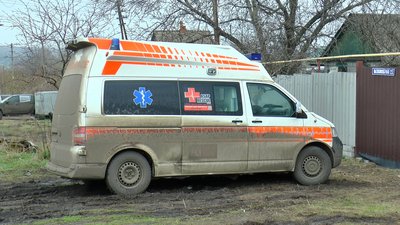 "Вивозимо важких, нестабільних". Як парамедики на реанімобілі евакуюють поранених людей на Донеччині — репортаж "Вивозимо важких, нестабільних". Як парамедики на реанімобілі евакуюють поранених людей на Донеччині — репортаж