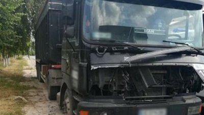 На Буковині вантажівка на смерть збила чоловіка