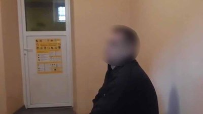 Поліція оголосила про підозру закарпатцю, який на Вінниччині вчинив розбійний напад Поліція оголосила про підозру закарпатцю, який на Вінниччині вчинив розбійний напад