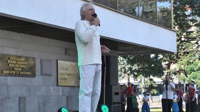 65 тисяч гривень зібрали під час благодійного концерту на лікування онкохворої волинянки 65 тисяч гривень зібрали під час благодійного концерту на лікування онкохворої волинянки