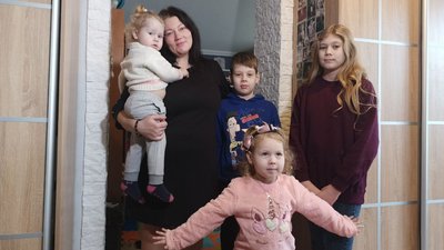 Ольга Печерська з дітьми Ольга Печерська з дітьми