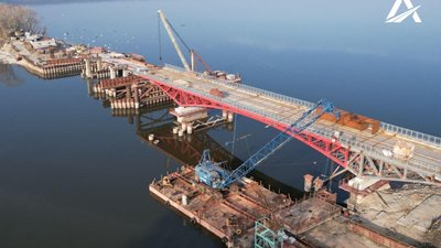 На Полтавщині відновили ремонт мосту через річку Сула На Полтавщині відновили ремонт мосту через річку Сула