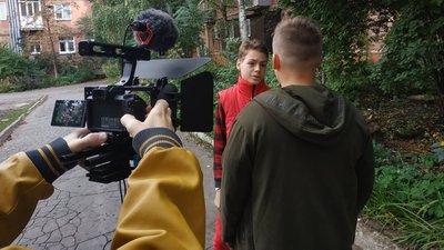 Відзнімуть 12 серій: у Краматорську розпочалися зйомки дитячого кіножурналу Відзнімуть 12 серій: у Краматорську розпочалися зйомки дитячого кіножурналу