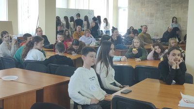 В Ужгороді провели урок стоматологічного та ортодонтичного здоров'я для дітей В Ужгороді провели урок стоматологічного та ортодонтичного здоров'я для дітей