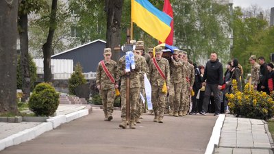 У Житомирі попрощалися з військовослужбовцем з Луганщини
