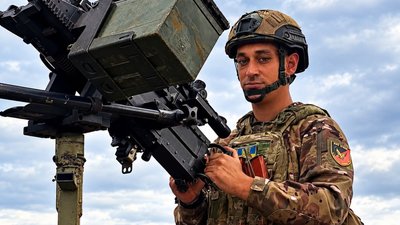 Військовий Андрій із 639-го окремого зенітного кулеметного батальйону